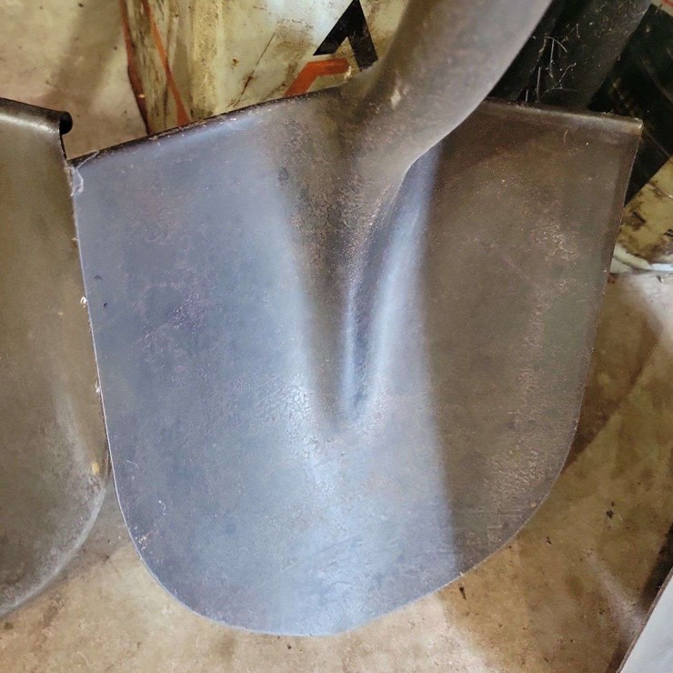 Long-Handled Shovels