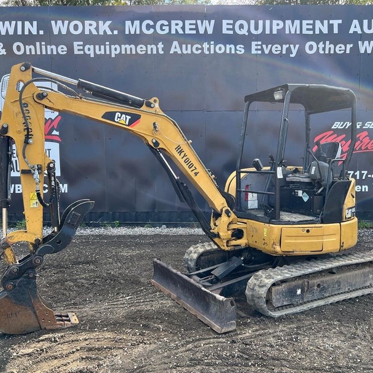 2012 CATERPILLAR 303