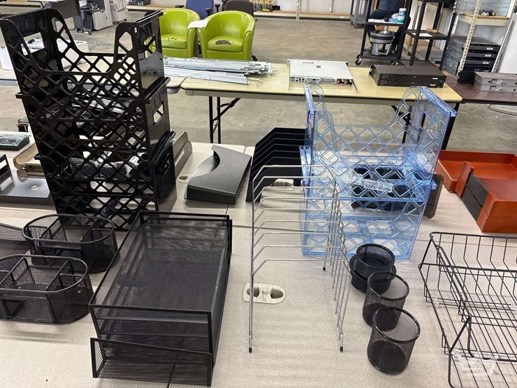 misc.-office-items-(organizers,-clocks,-mats,-stools,-carts,-and-height-adjustable-table.-image-13