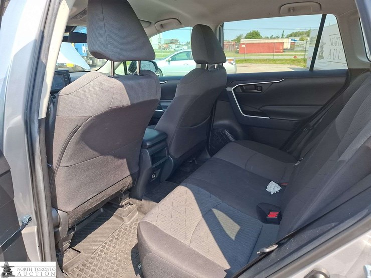 2020-toyota-rav4-image-14