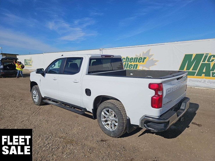 2020-chevrolet-silverado-1500-image-3