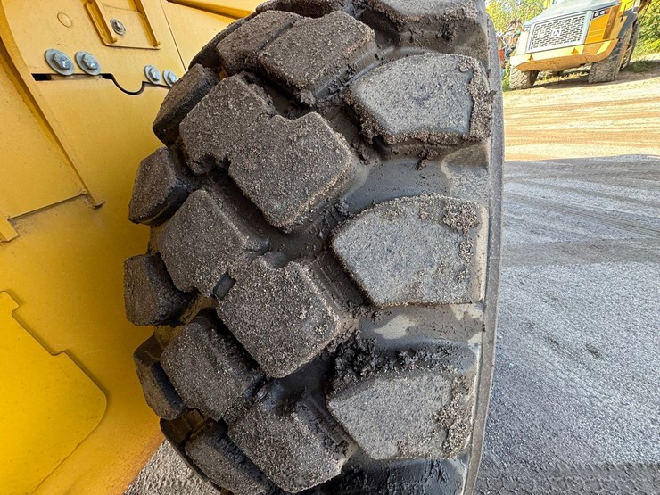 deere-744k-image-78