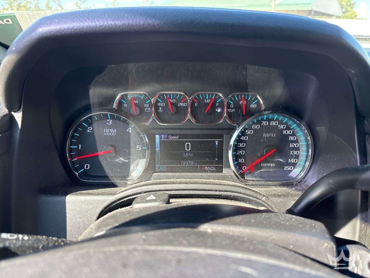 2019-chevrolet-tahoe-image-14
