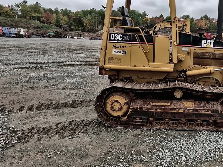 caterpillar-d3c-xl-image-35