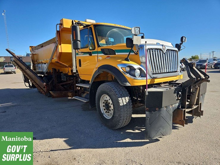 2011-international-workstar-7600-image-2