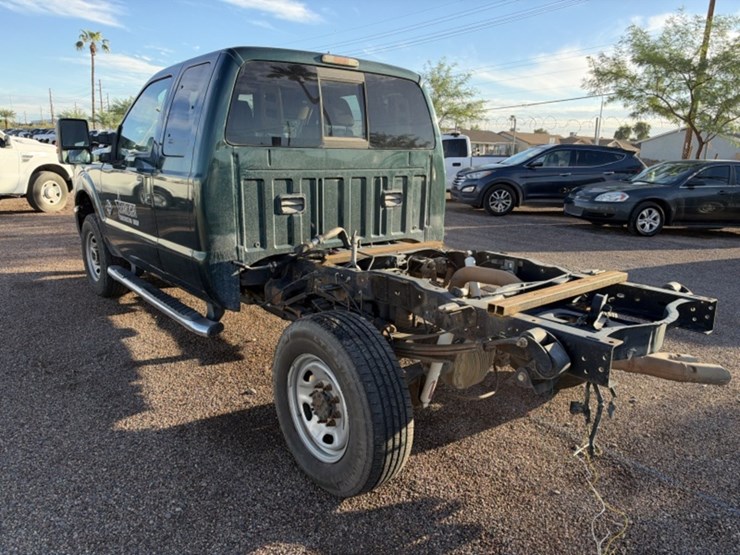 2011-ford-f350-image-6