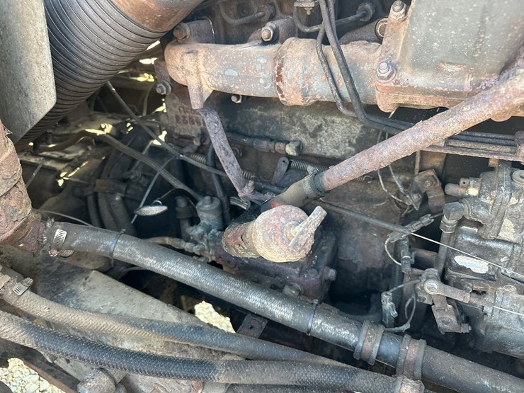 1994-mack-cl713-image-44