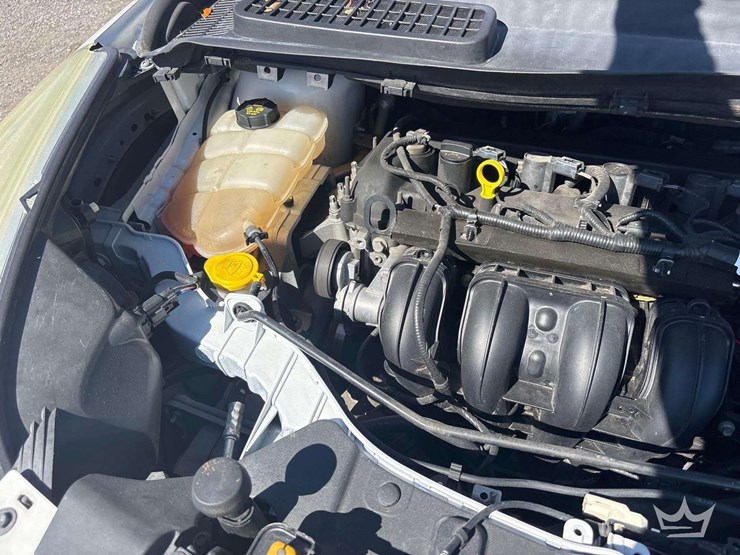 2016-ford-escape-image-9