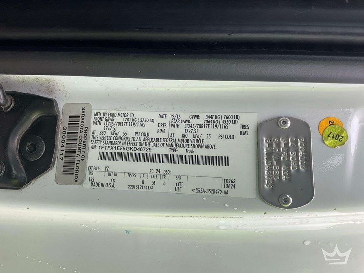 2016-ford-f150-image-5