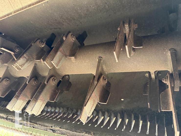 2009-john-deere-9770-sts-image-42
