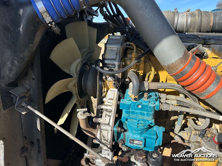 2006-kenworth-w900-image-35