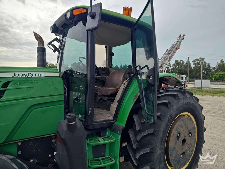 john-deere-6115m-image-6