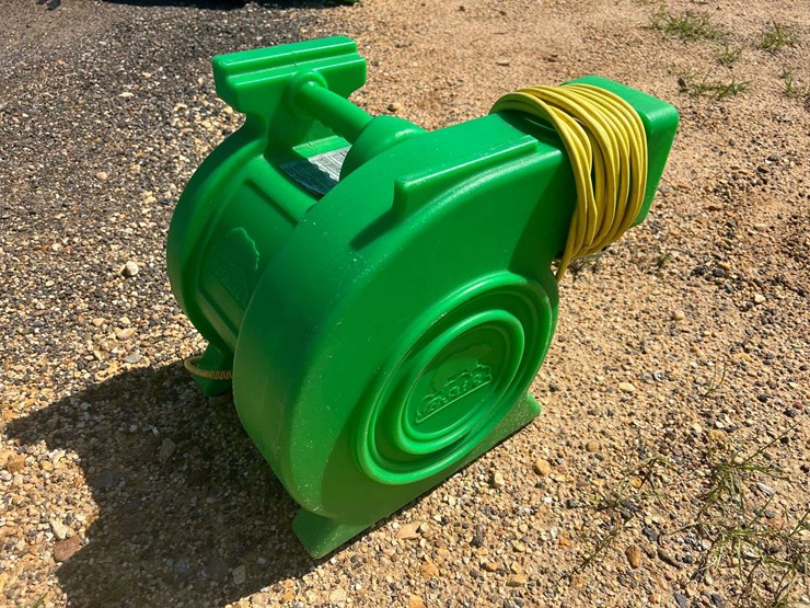 single-lane-18'-inflatable-water-slide-w/-blower-image-8