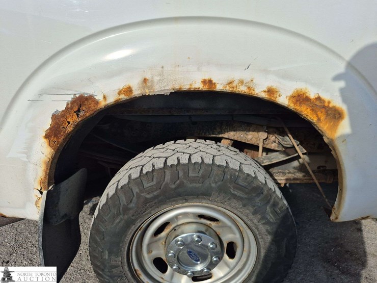 2015-ford-f250-image-27