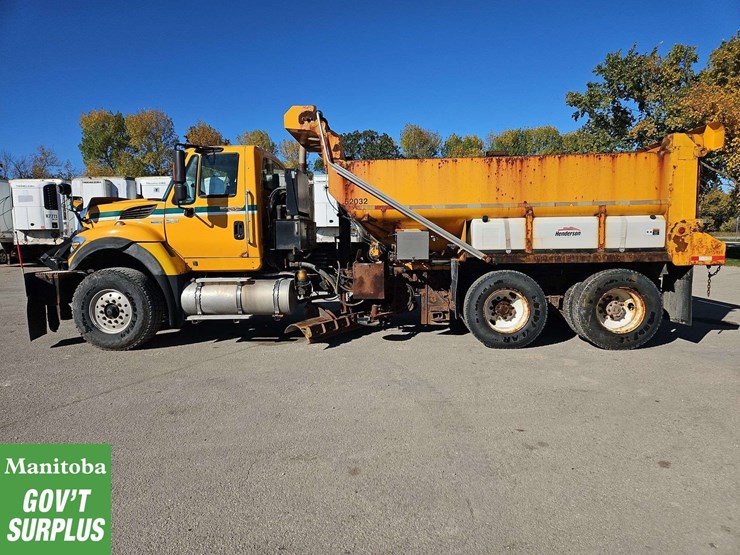 2011-international-workstar-7600-image-5