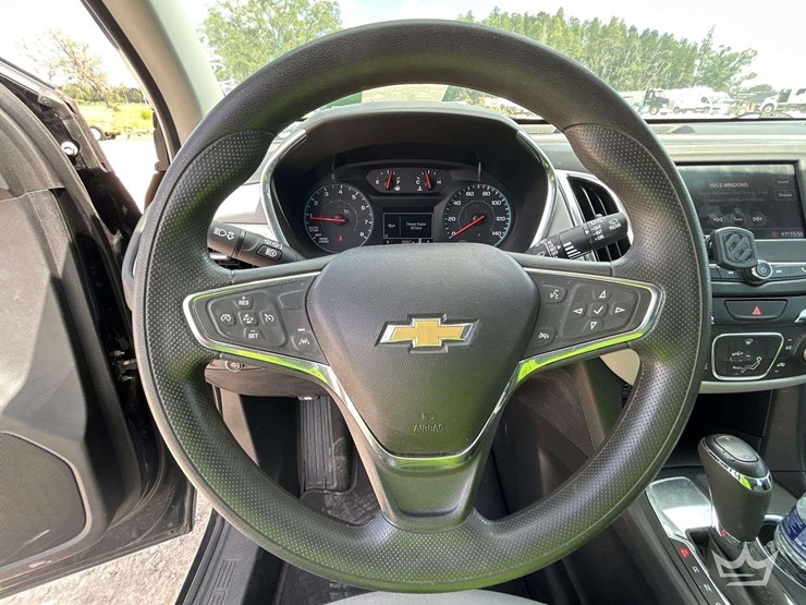 2020-chevrolet-equinox-image-13