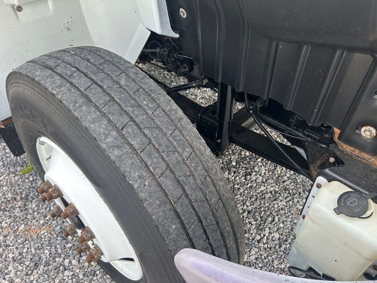 2019-international-durastar-4300-image-27