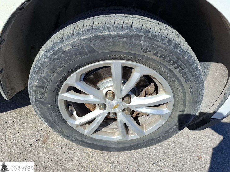 2017-chevrolet-equinox-image-20
