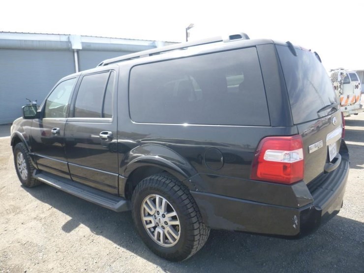 2012-ford-expedition-image-4
