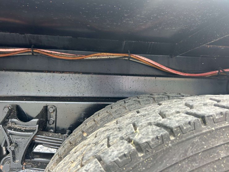 2019-international-durastar-4300-image-28