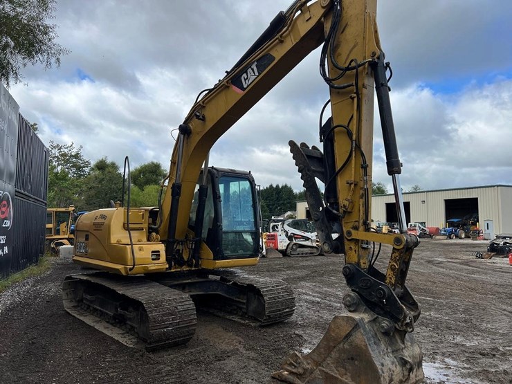 caterpillar-312cl-image-8