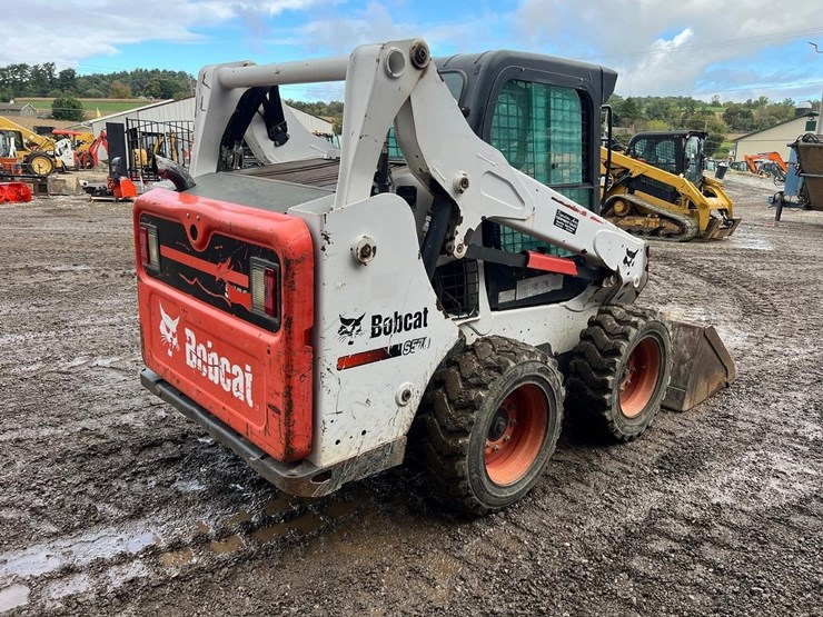 2016-bobcat-s570-image-6