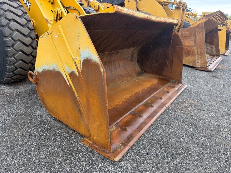 deere-624k-image-15