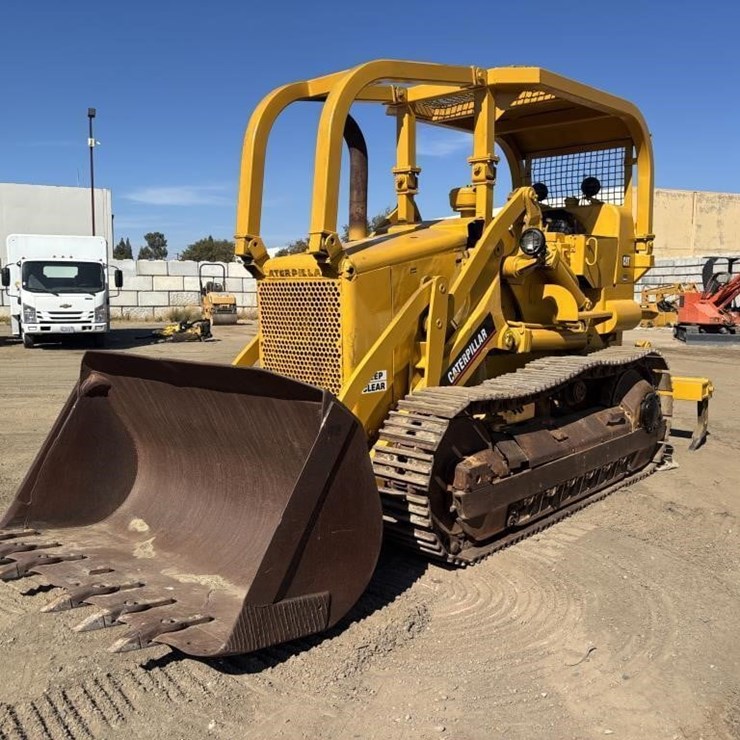 1957 Caterpillar 955H Crawler Loader