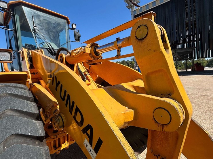 2008-hyundai-hl770xtd-7a-image-10