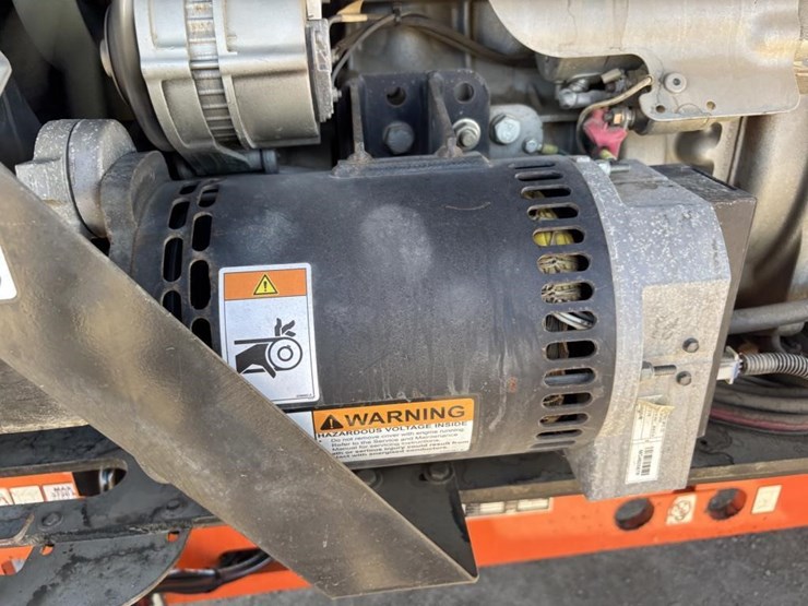 2007-jlg-400s-image-32