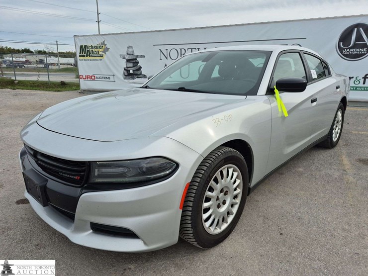 2019-dodge-charger-image-1