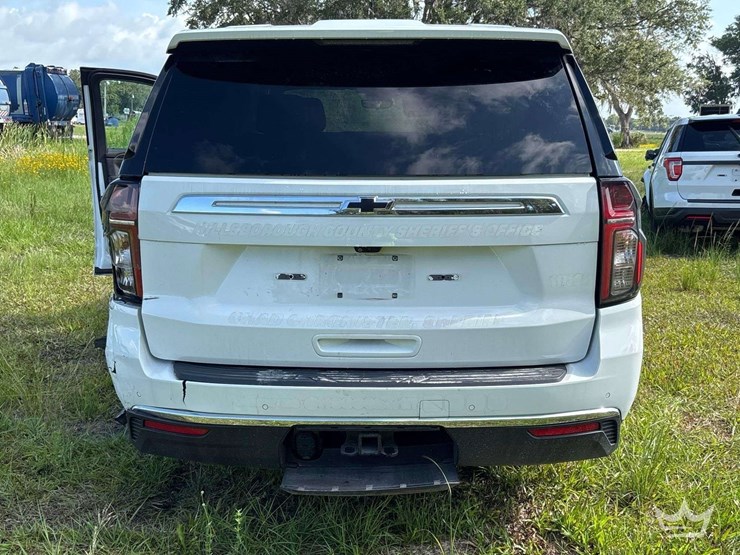 2023-chevrolet-tahoe-image-26