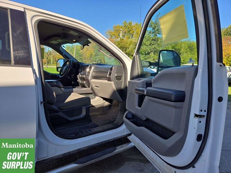 2017-ford-f250-image-27