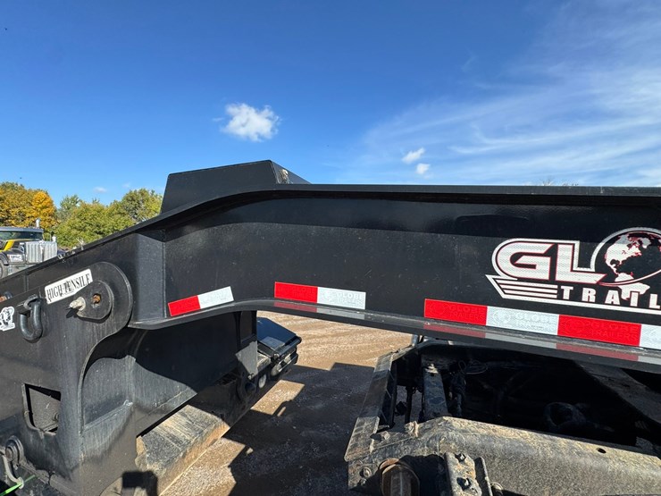 2022-globe-lowboy-image-12