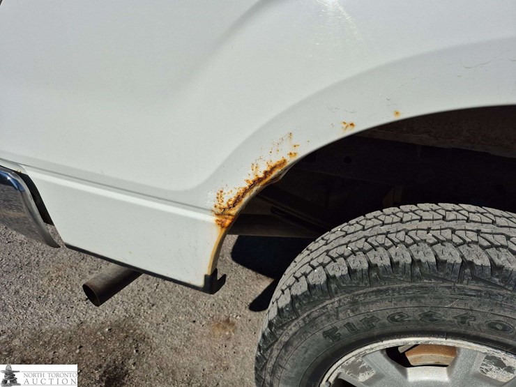 2012-ford-f150-image-23