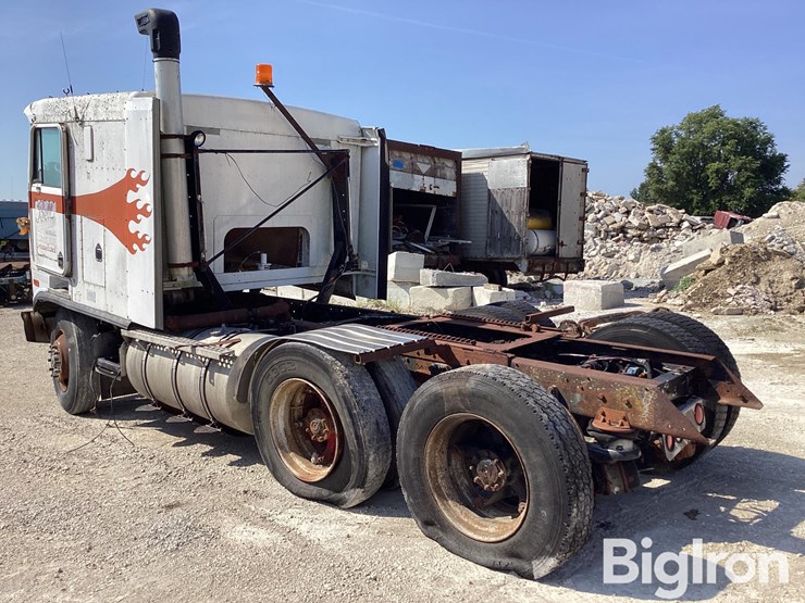 1996-kenworth-k100e-image-7