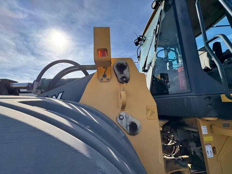 deere-744k-image-41