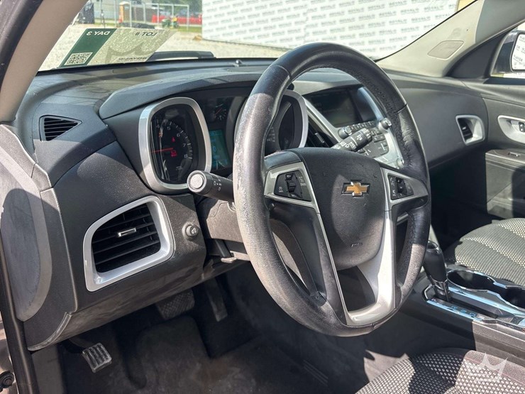 2016-chevrolet-equinox-image-9
