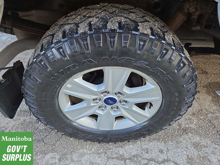2016-ford-f150-image-11