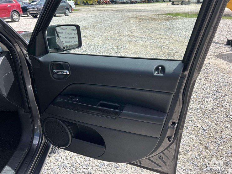 2014-jeep-patriot-image-20