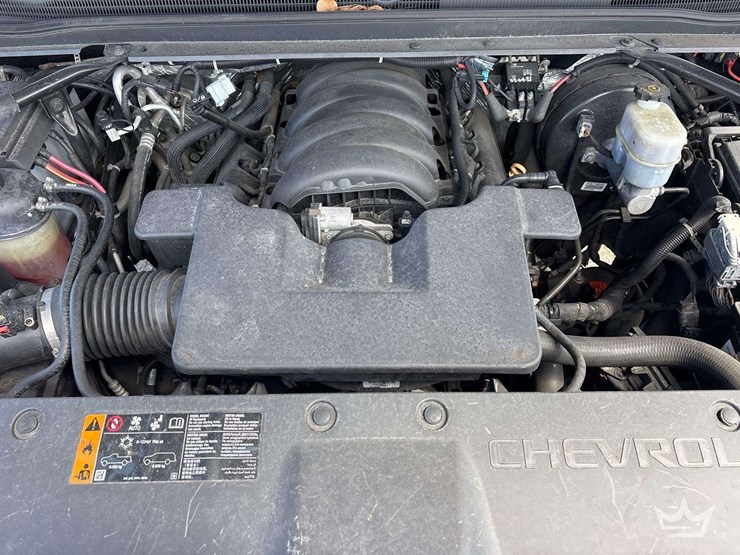2018-chevrolet-tahoe-image-4
