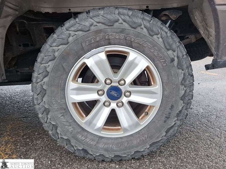 2017-ford-f150-image-17