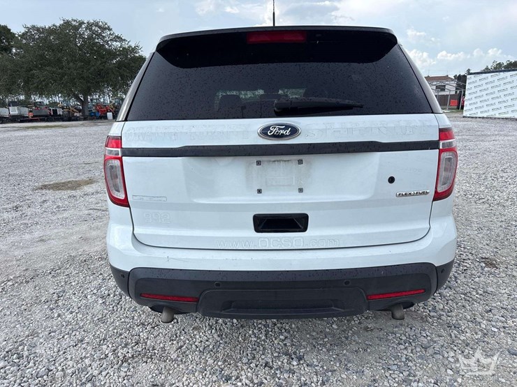 2013-ford-explorer-image-22