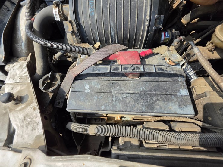 2005-ford-f550-image-40
