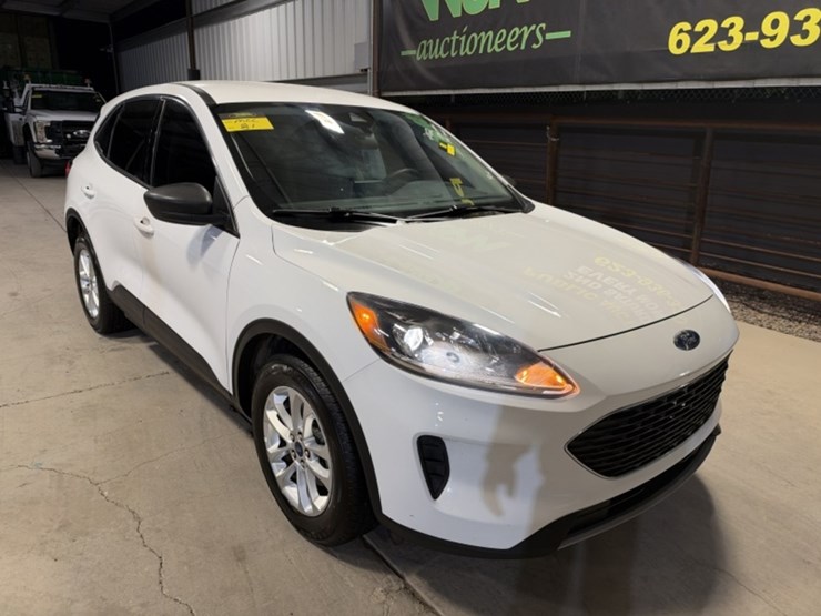 2022-ford-escape-image-2