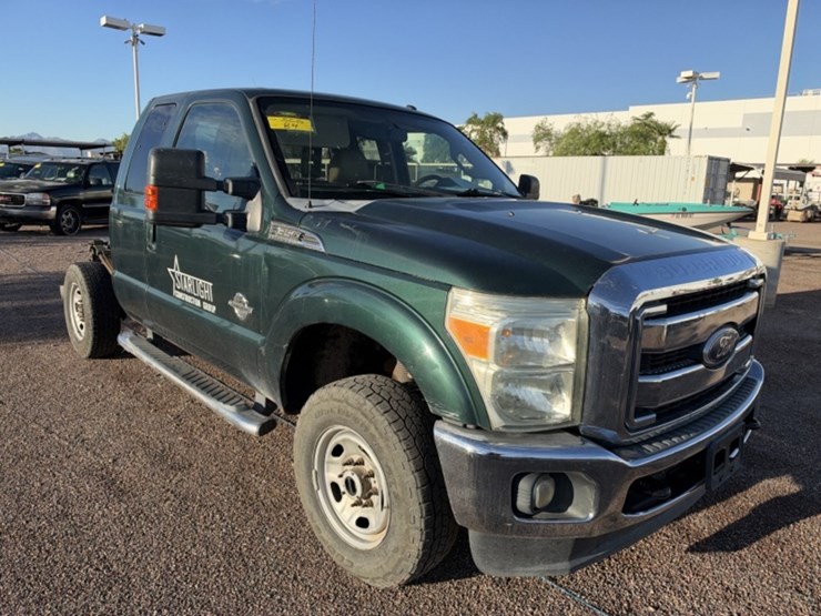 2011-ford-f350-image-3