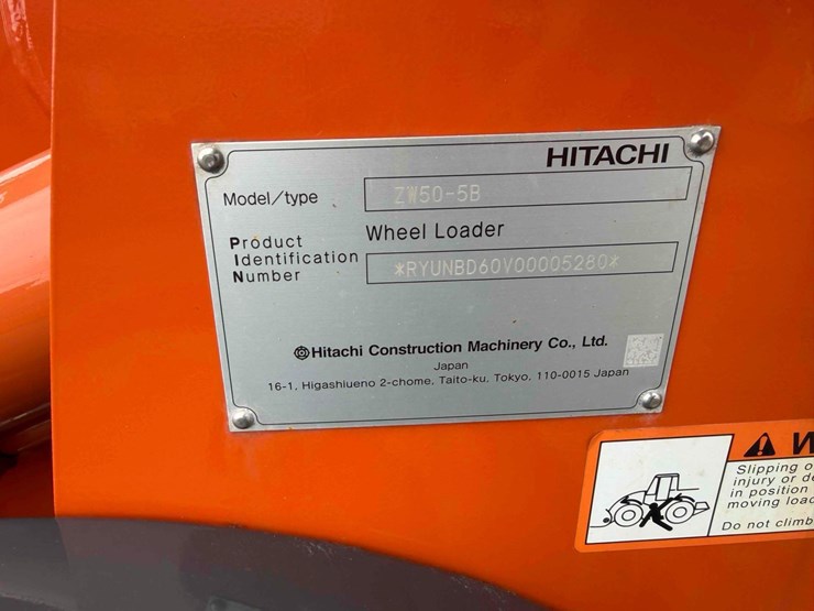 2021-hitachi-zw50-5b-image-24