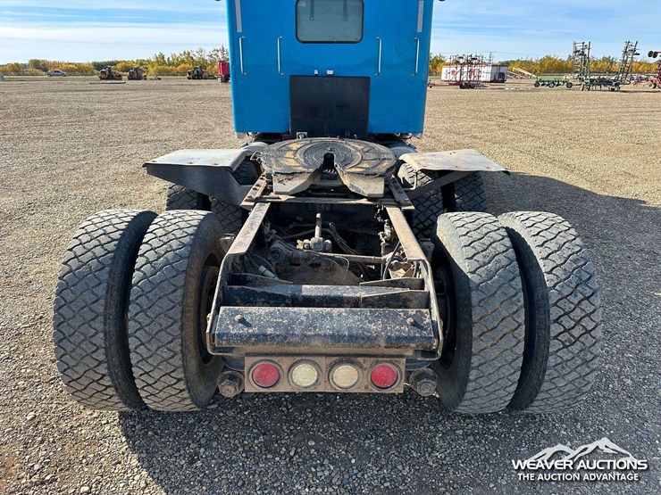 2006-kenworth-w900-image-61