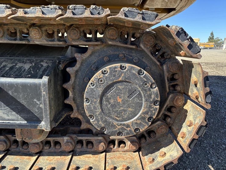 2020-caterpillar-313flgc-image-26