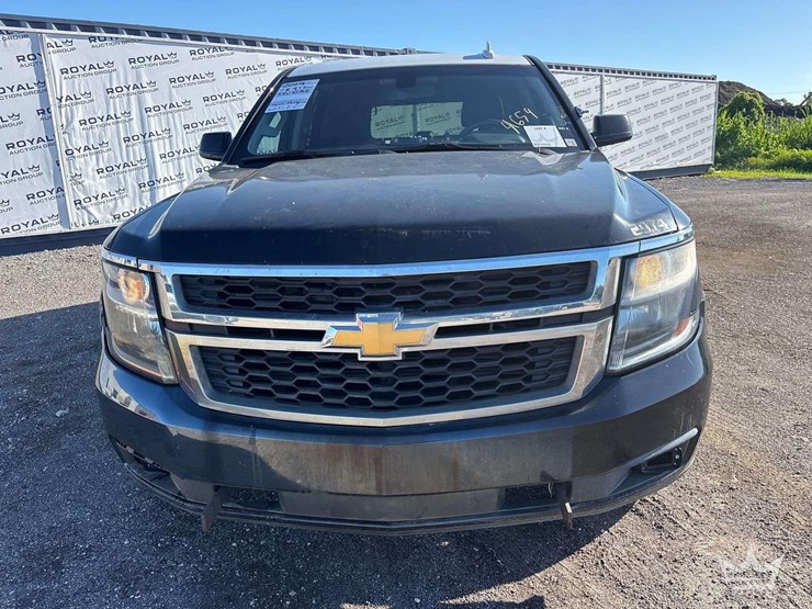 2019-chevrolet-tahoe-image-23